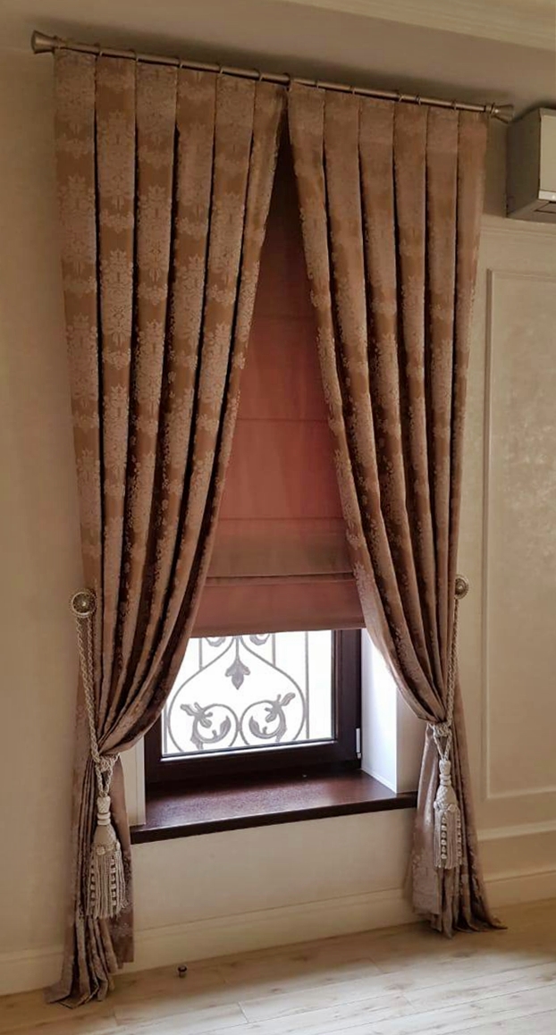 Шторы классика на высокое узкое окно